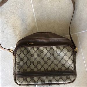 Gucci crossbody purse. Authentic vintage rare